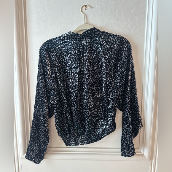 NWT RAMY BROOK Jordyn Leopard Print Velvet Top - Picture 4 of 8